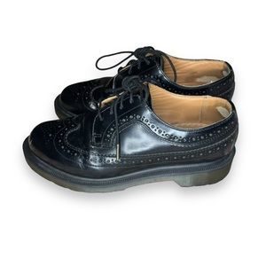 Dr Martens Made In England Vintage Oxford Brogue Wingtip Shoes Women’s US 6 UK 4